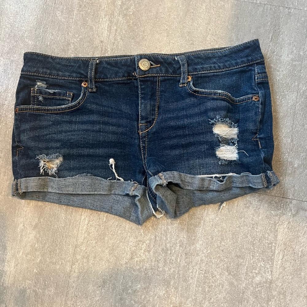 Aeropostale jean shorts. Great condition.